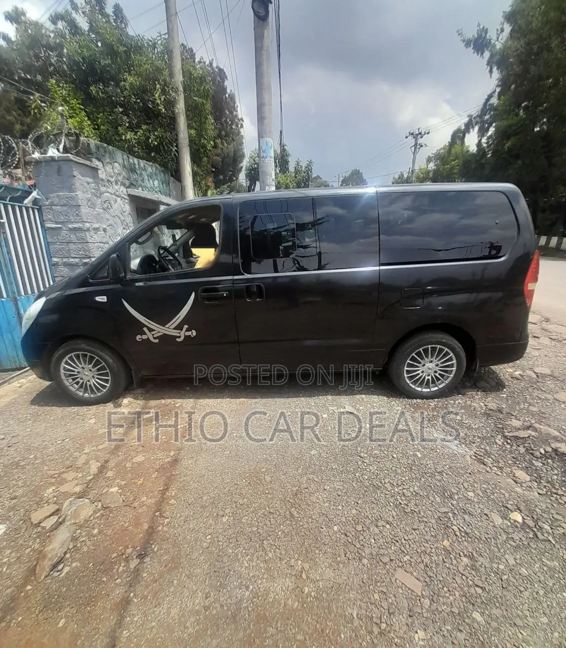 Hyundai H1 2012 Black