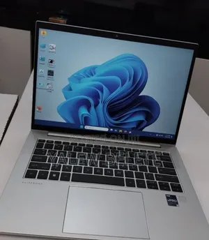 New Laptop HP EliteBook 840 G10 16GB Intel Core i7 SSD 512GB
