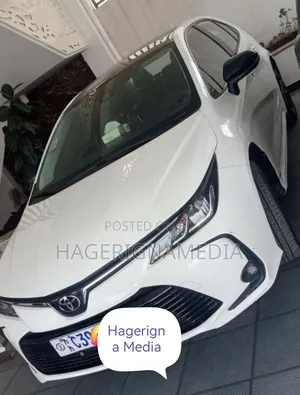 Toyota Corolla 2022 White