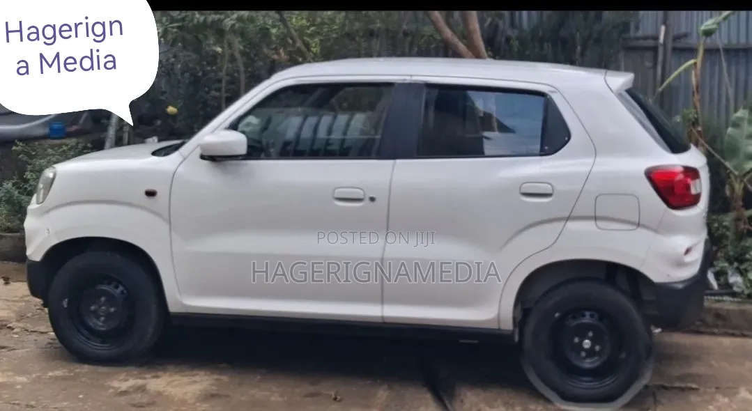 Suzuki S-Presso 2022 Silver