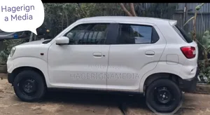 Suzuki S-Presso 2022 Silver
