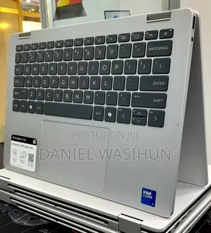 New Laptop HP OmniBook 7 14" 16GB Intel Core 7 SSD 512GB