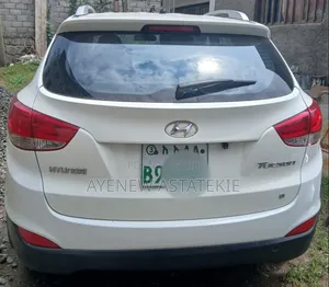 Hyundai Tucson 2014 White