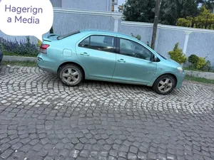 Toyota Yaris 2008 Green