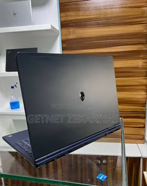 New Laptop Alienware 16x Aurora 32GB Intel Core Ultra 9 SSD 1T