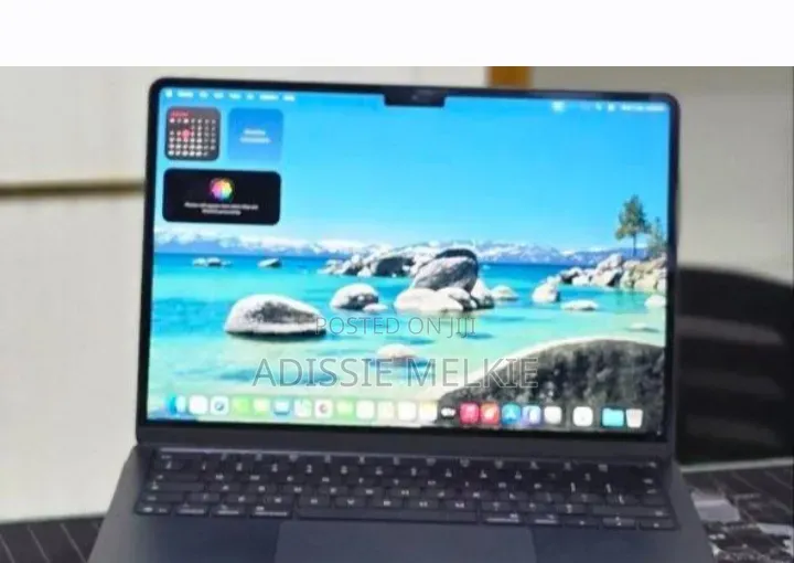 New Laptop Apple MacBook Air 2025 M4 16GB Apple M4 SSD 256GB