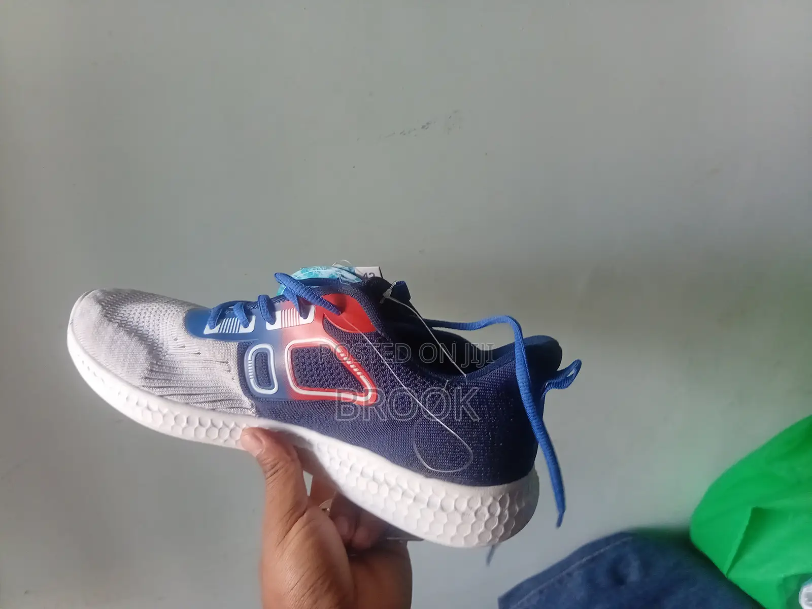Sport Shoes Comfortable for Gym