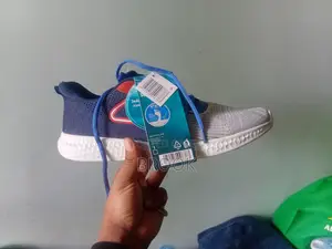 Sport Shoes Comfortable for Gym