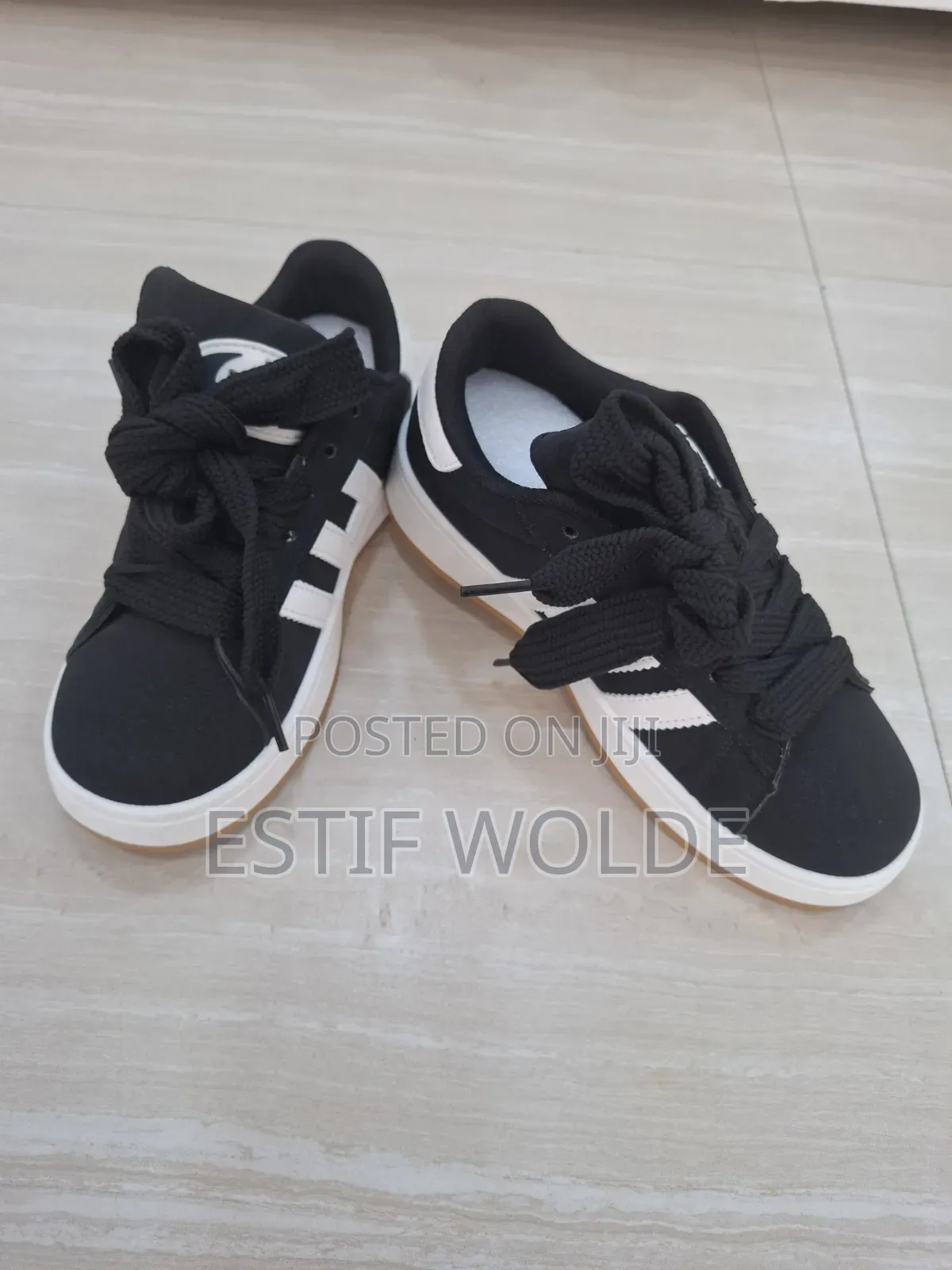 Shoe for Kids and Teens