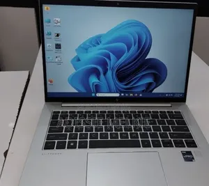 New Laptop HP EliteBook 840 G10 16GB Intel Core i7 SSD 512GB