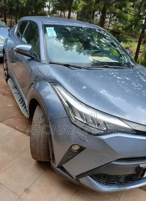 Toyota C-HR 2020 Green