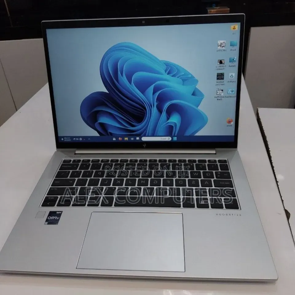 New Laptop HP EliteBook 840 16GB Intel Core i7 SSD 512GB