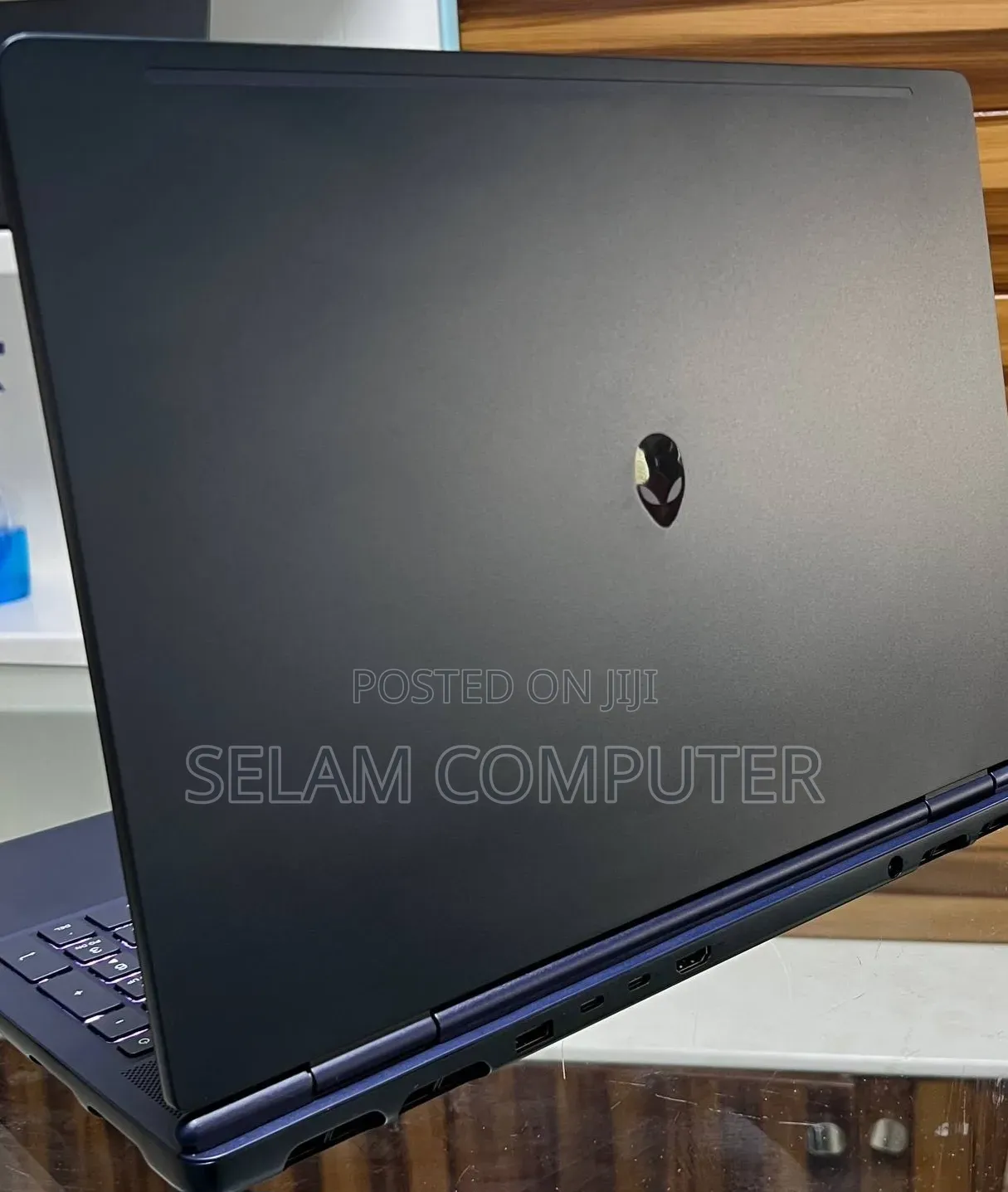 New Laptop Alienware 16x Aurora 32GB Intel Core Ultra 9 SSD 1T
