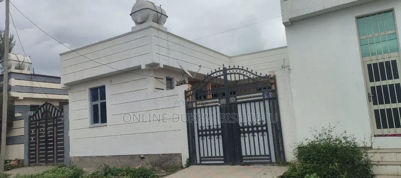 Furnished 7bdrm House in Bishoftu Debrezeyet, Oromia-Finfinne for sale