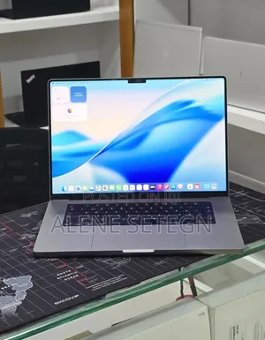 New Laptop Apple MacBook Pro 2021 M1 32GB Apple M1 SSD 512GB