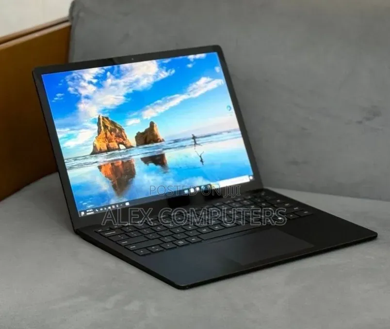 New Laptop Microsoft Surface Laptop 4 16GB Intel Core i7 SSD 512GB
