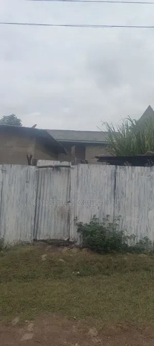 Furnished 8bdrm House in Bishoftu Dukem, Oromia-Finfinne for sale