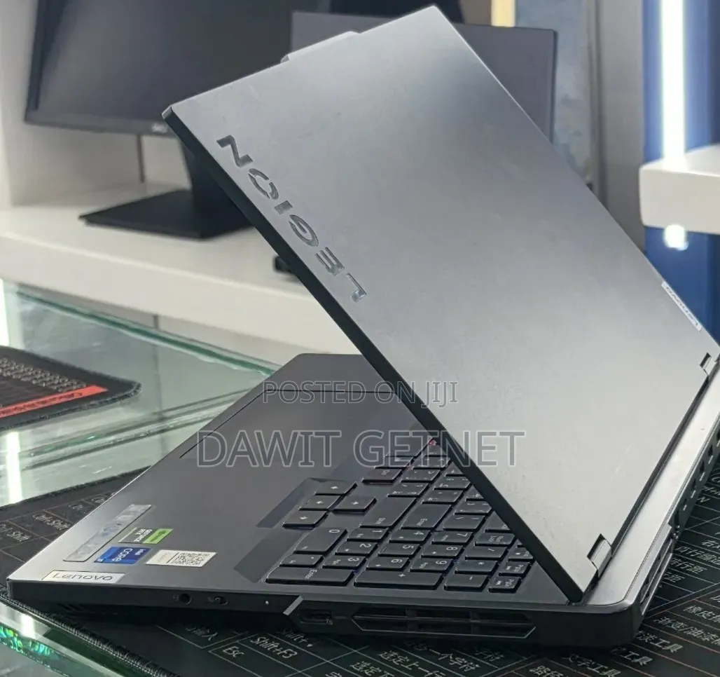 New Laptop Lenovo Legion 5 16GB Intel Core i7 SSD 1T