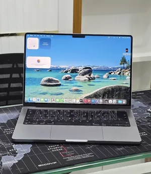 New Laptop Apple MacBook Pro 2021 M1 32GB Apple M1 SSD 512GB
