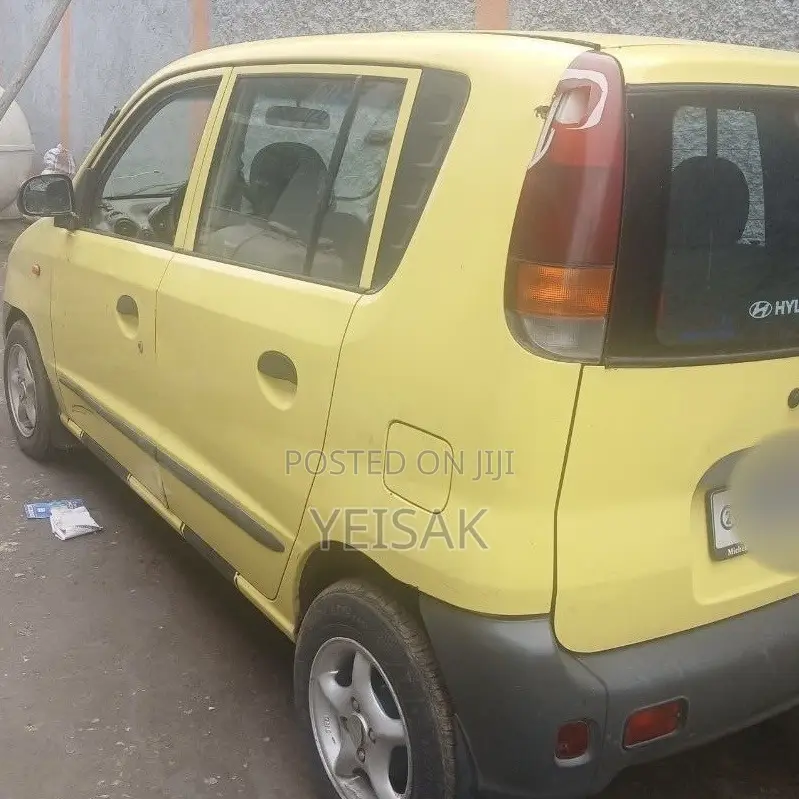 Hyundai Atos 2021 Yellow