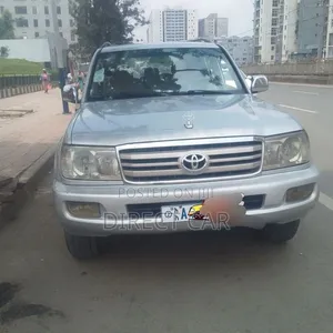 Toyota Land Cruiser 2006 Silver