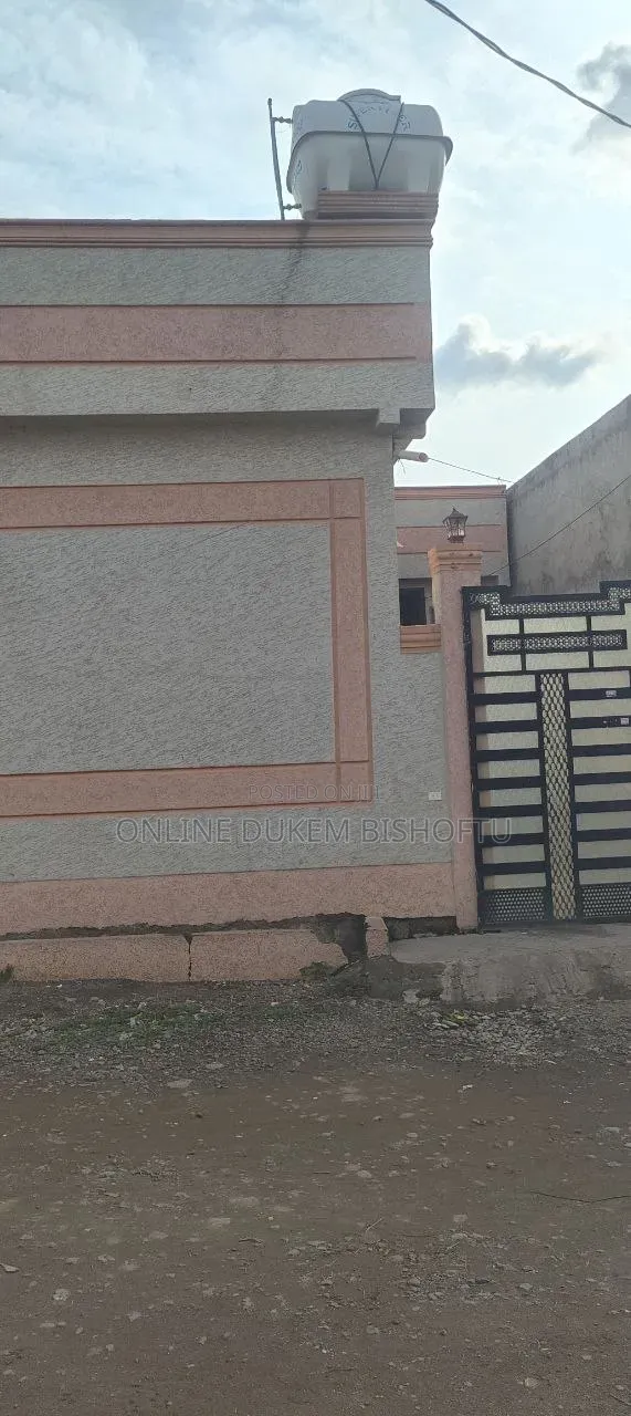 Furnished 8bdrm House in Bishoftu Dukem, Oromia-Finfinne for sale