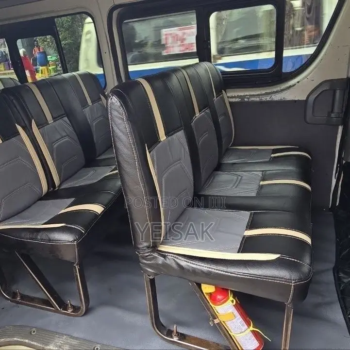 Toyota HiAce 2007 Silver
