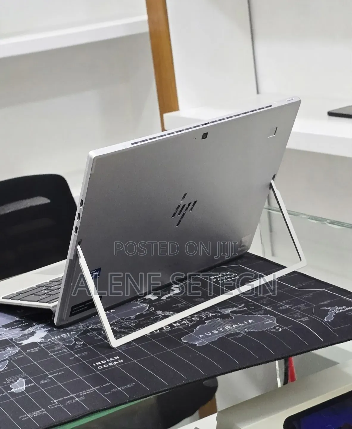 New Laptop HP Elite X2 G8 8GB Intel Core i5 SSD 256GB