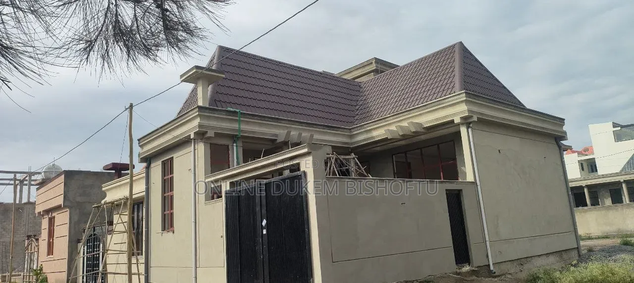Furnished 8bdrm Villa in Bishoftu Debrezeyet, Oromia-Finfinne for sale