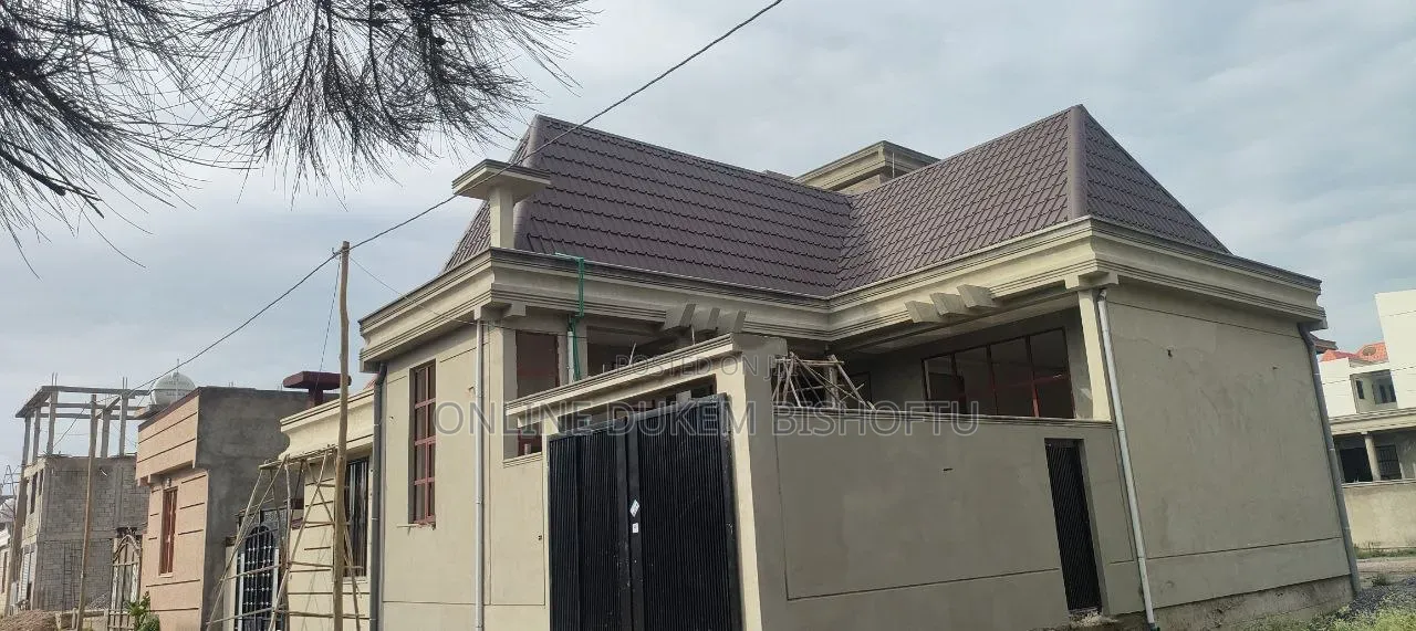 Furnished 8bdrm Villa in Bishoftu Dukem, Oromia-Finfinne for sale