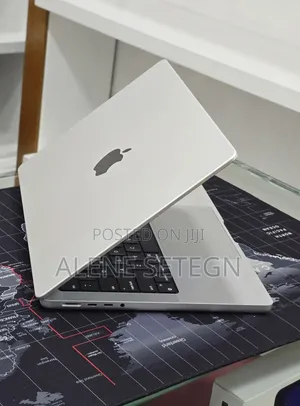 New Laptop Apple MacBook Pro 2021 M1 32GB Apple M1 SSD 512GB
