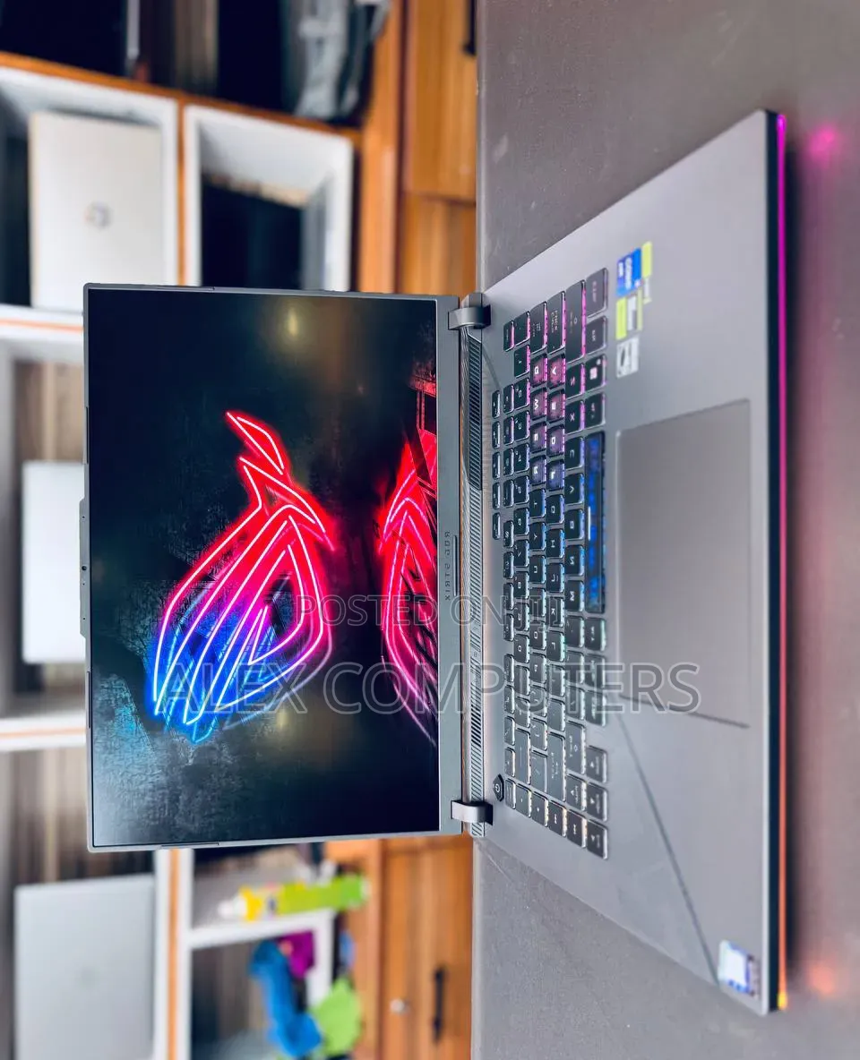 New Laptop Asus ROG Strix G16 G614 16GB Intel Core i9 SSD 1T