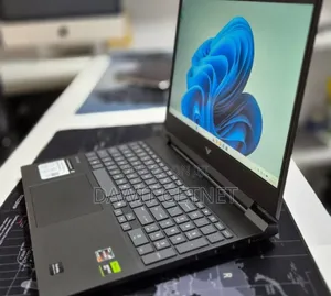 New Laptop HP Victus 15 16GB AMD Ryzen 7 SSD 512GB