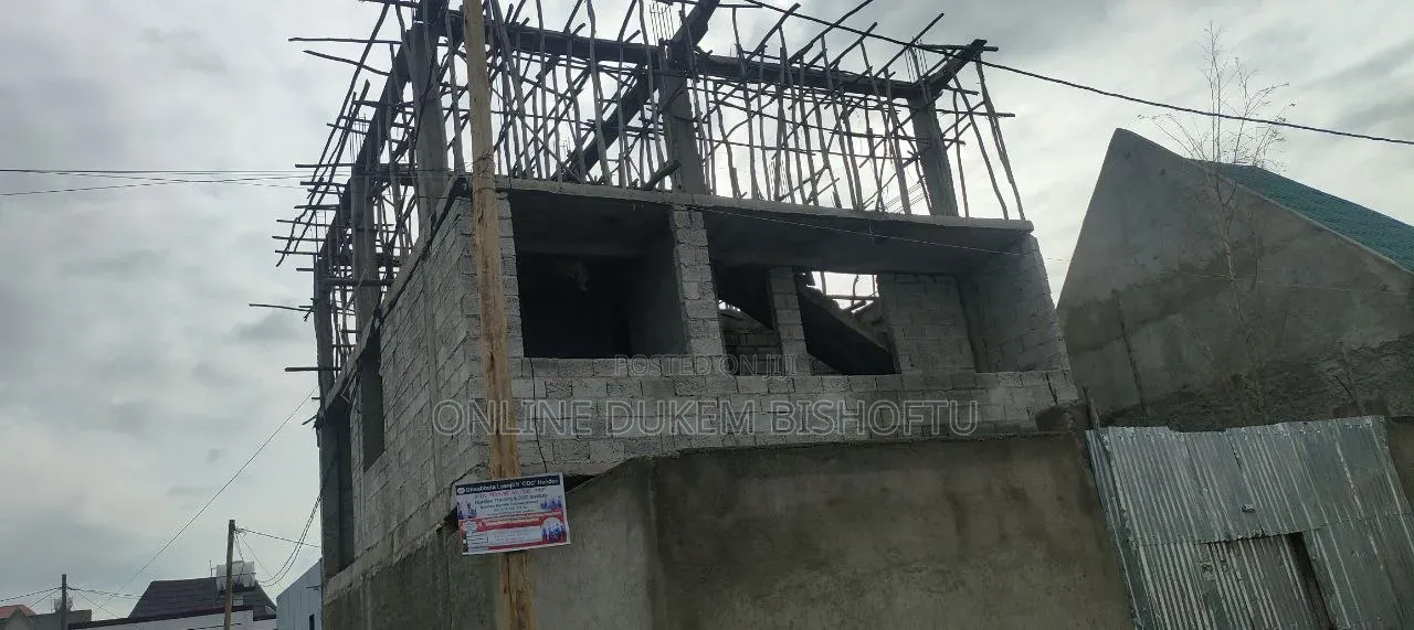 12bdrm Townhouse/Terrace in Bishoftu Dukem, Oromia-Finfinne for sale