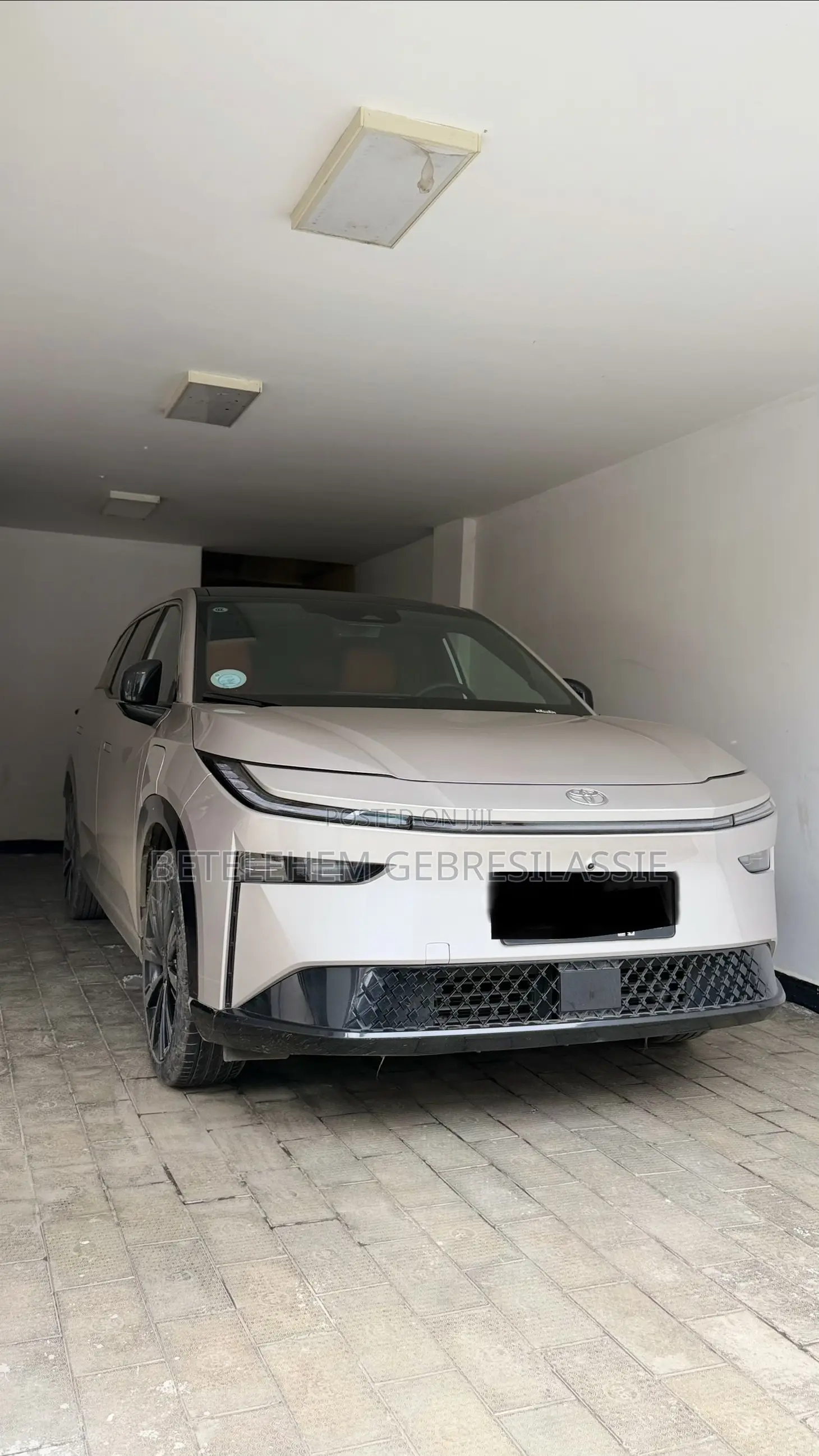 Toyota bZ3 2025 White