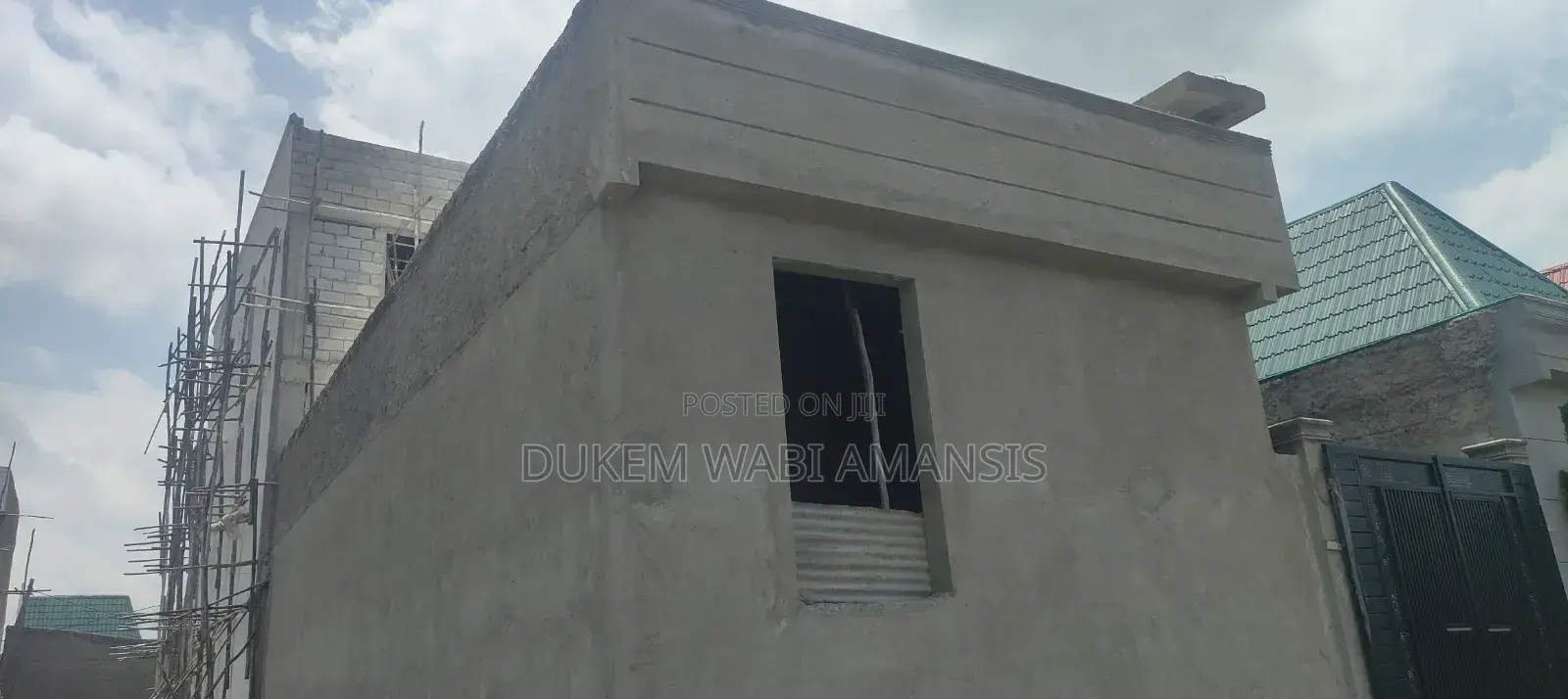 8bdrm House in Bishoftu Dukem, East Shewa for sale