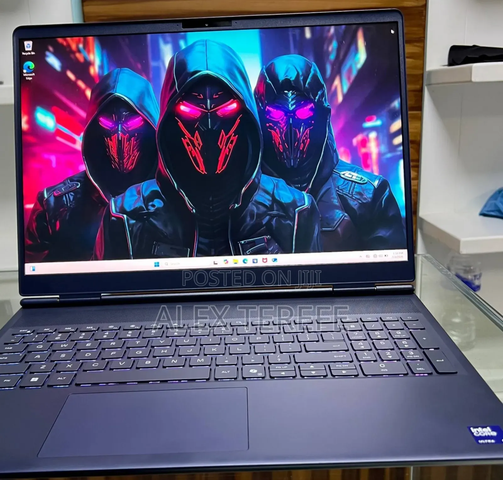 New Laptop Alienware M15 r3 32GB Intel Core Ultra 9 SSD 1T