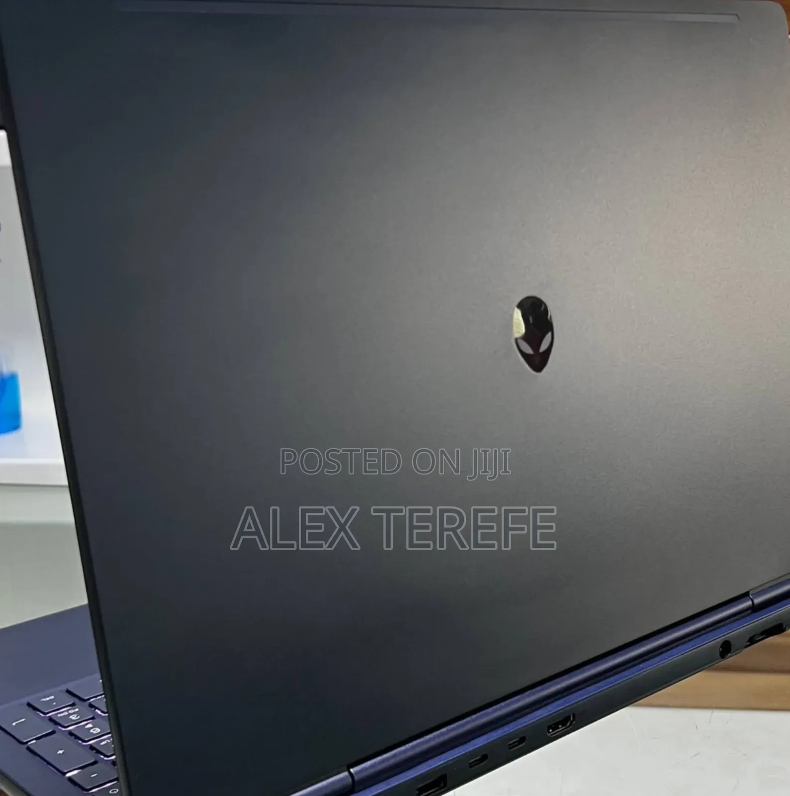 New Laptop Alienware M15 r3 32GB Intel Core Ultra 9 SSD 1T