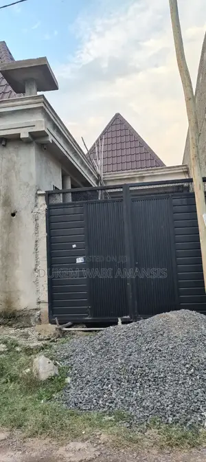 7bdrm Villa in Bishoftu Dukem, East Shewa for sale
