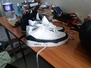 Air Jordan 3 Retro SP X Fragment Design