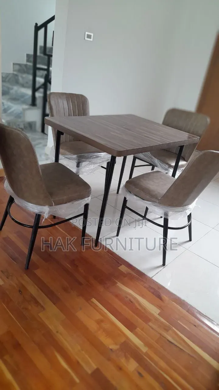 Cafe Table