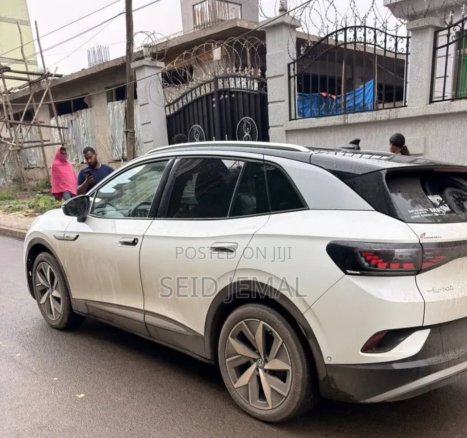 Volkswagen ID.4 2022 Off white