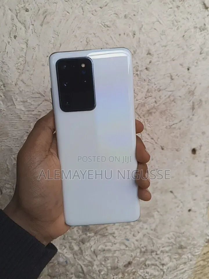 Tecno Spark 20 Pro 256 GB