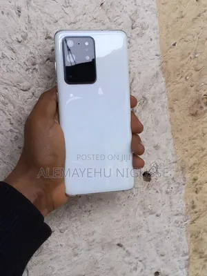 Tecno Spark 20 Pro 256 GB