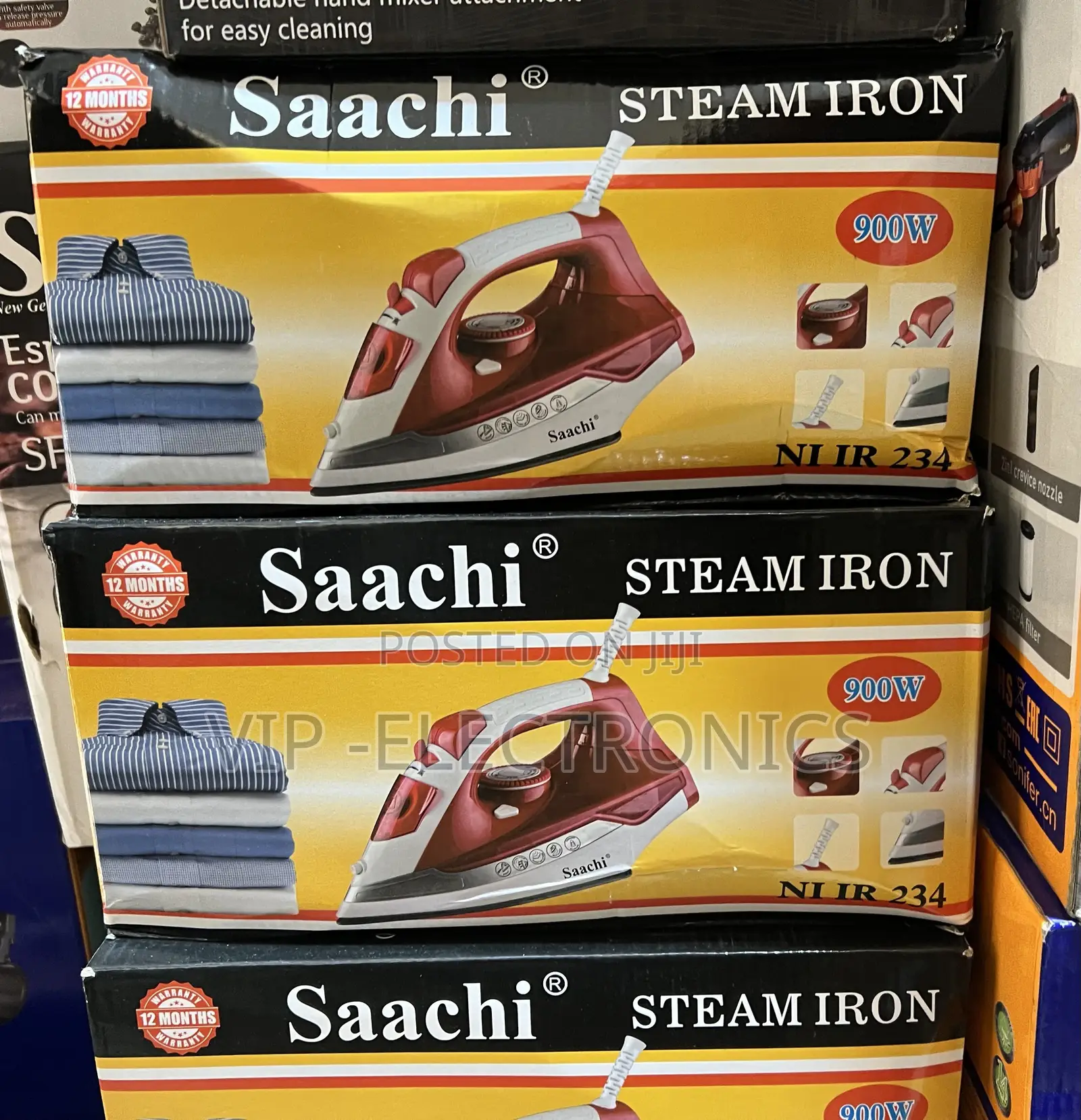 Saachi Steam Iron. With 900W Power,