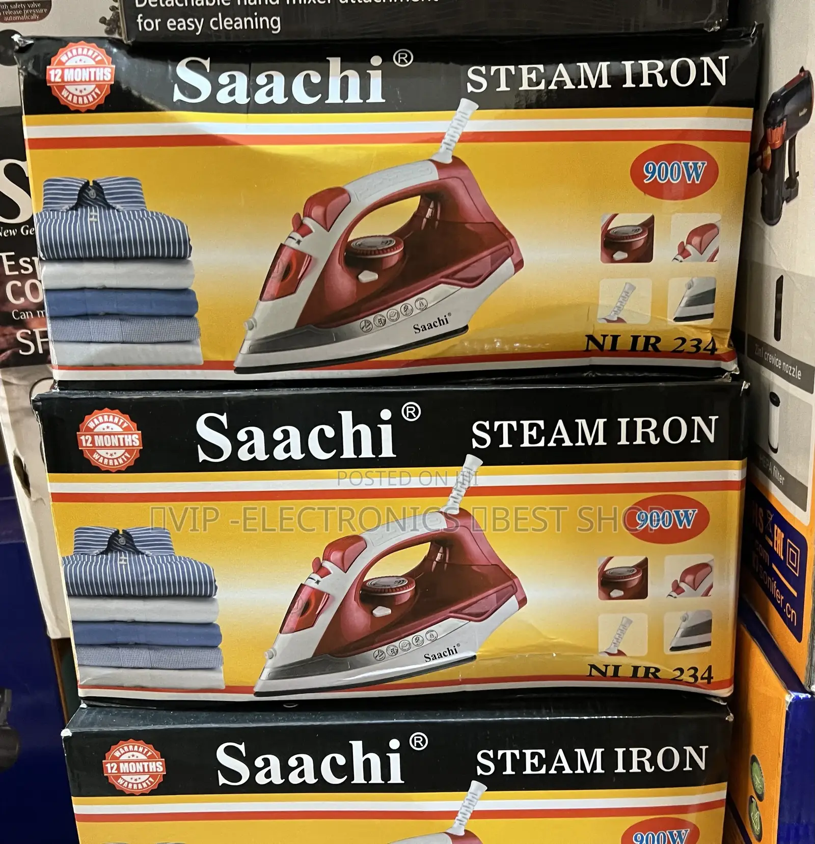Saachi Steam Iron. With 900W Power,