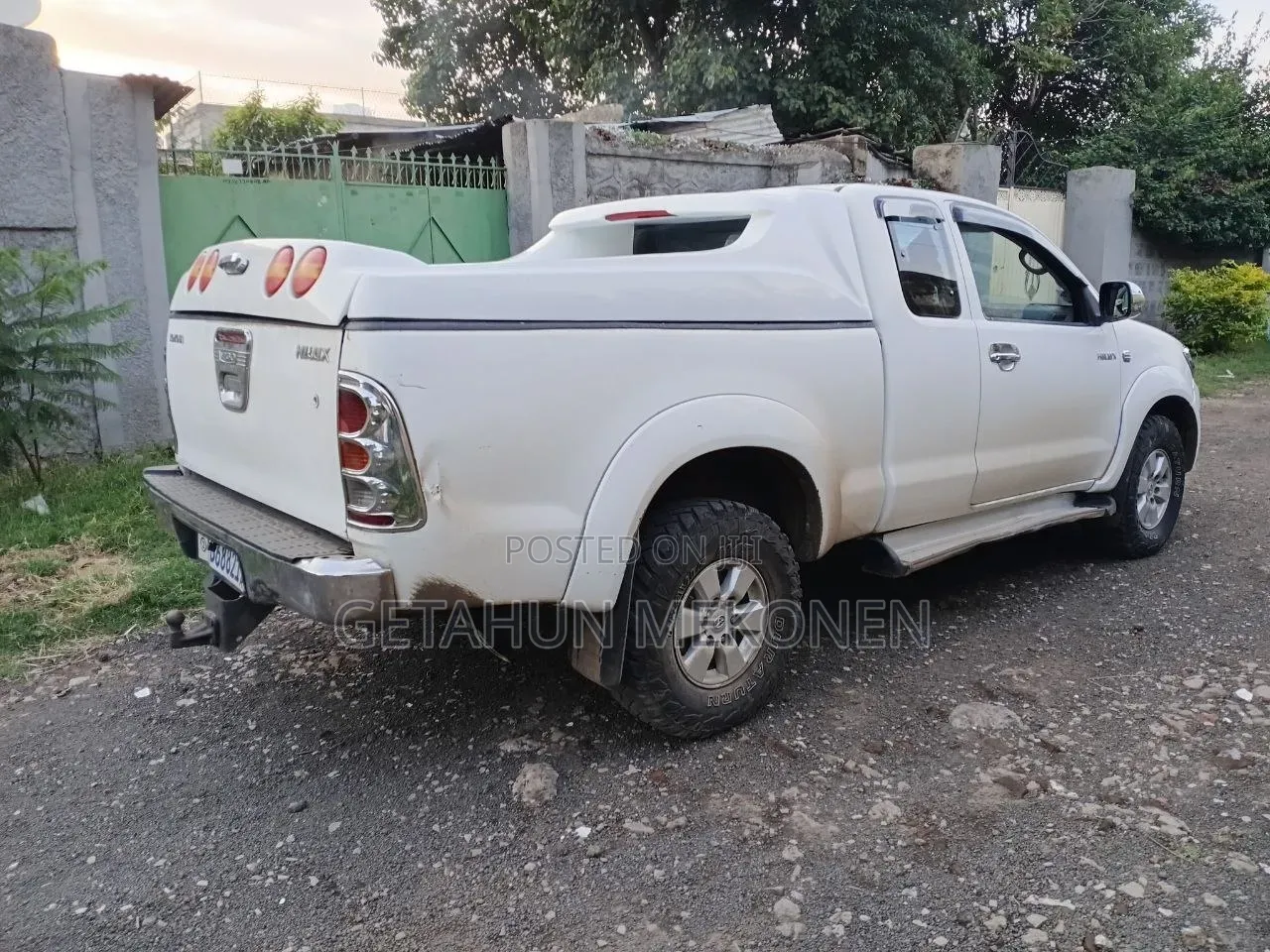 Toyota Hilux 2008 White