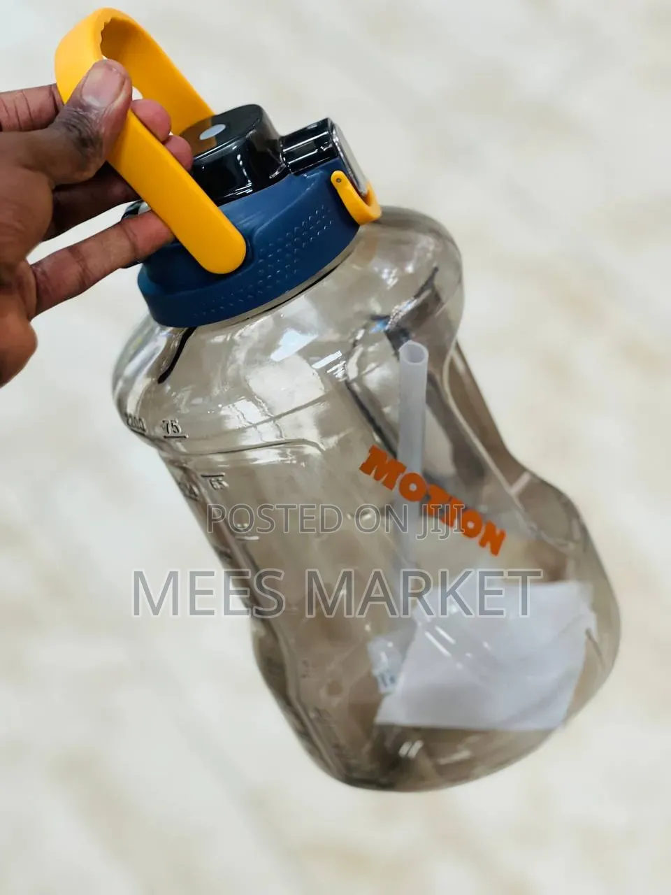 Motion 2 Litre Sport Bottle