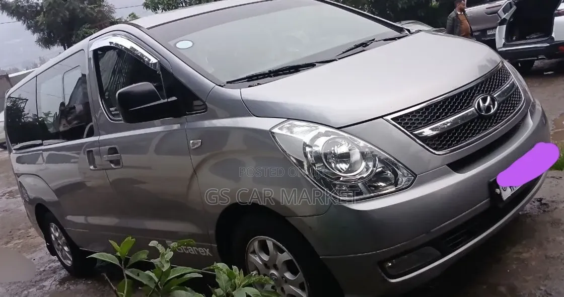 Hyundai Starex 2014 Silver
