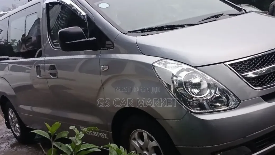 Hyundai Starex 2014 Silver